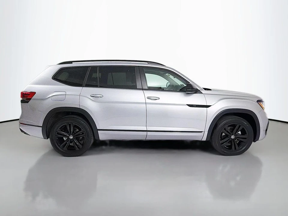 2023 Volkswagen Atlas - Image 8 of 12