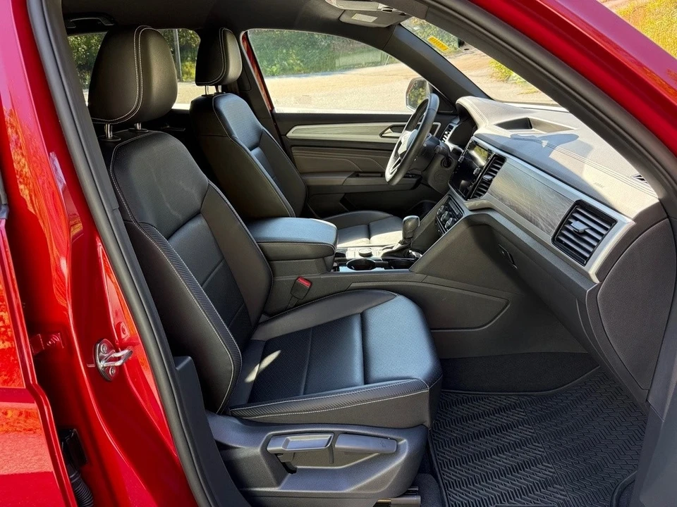 2023 Volkswagen Atlas - Image 20 of 21