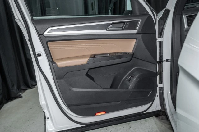 2023 Volkswagen Atlas - Image 9 of 12