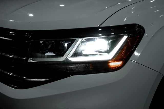 2023 Volkswagen Atlas - Image 8 of 12
