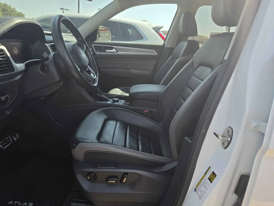 2023 Volkswagen Atlas - Image 10 of 11