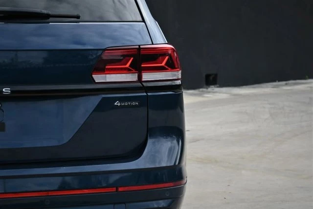 2023 Volkswagen Atlas - Image 10 of 21