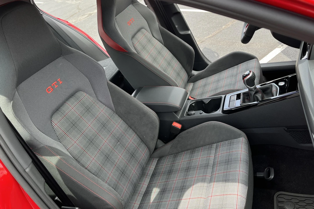 2023 Volkswagen GTI Mk8 - Image 9 of 15