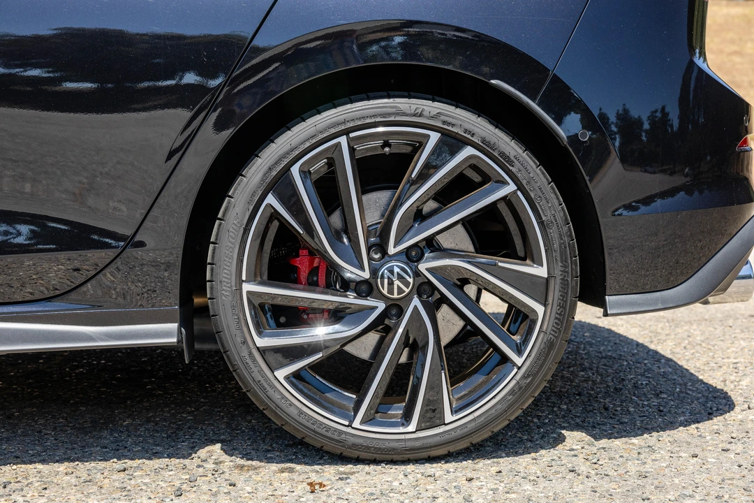 2023 Volkswagen GTI Mk8 - Image 31 of 31