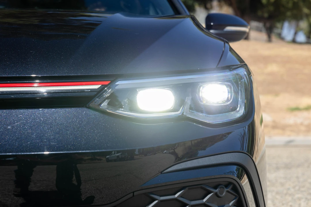 2023 Volkswagen GTI Mk8 - Image 15 of 31