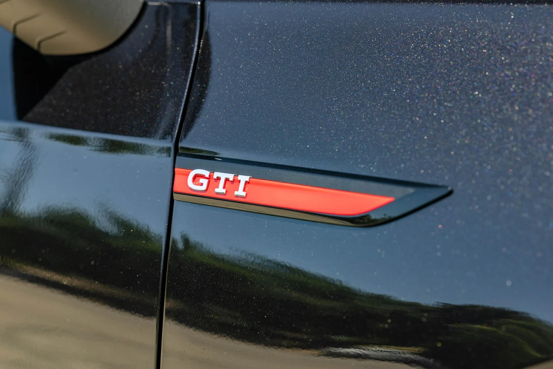 2023 Volkswagen GTI Mk8 - Image 25 of 31