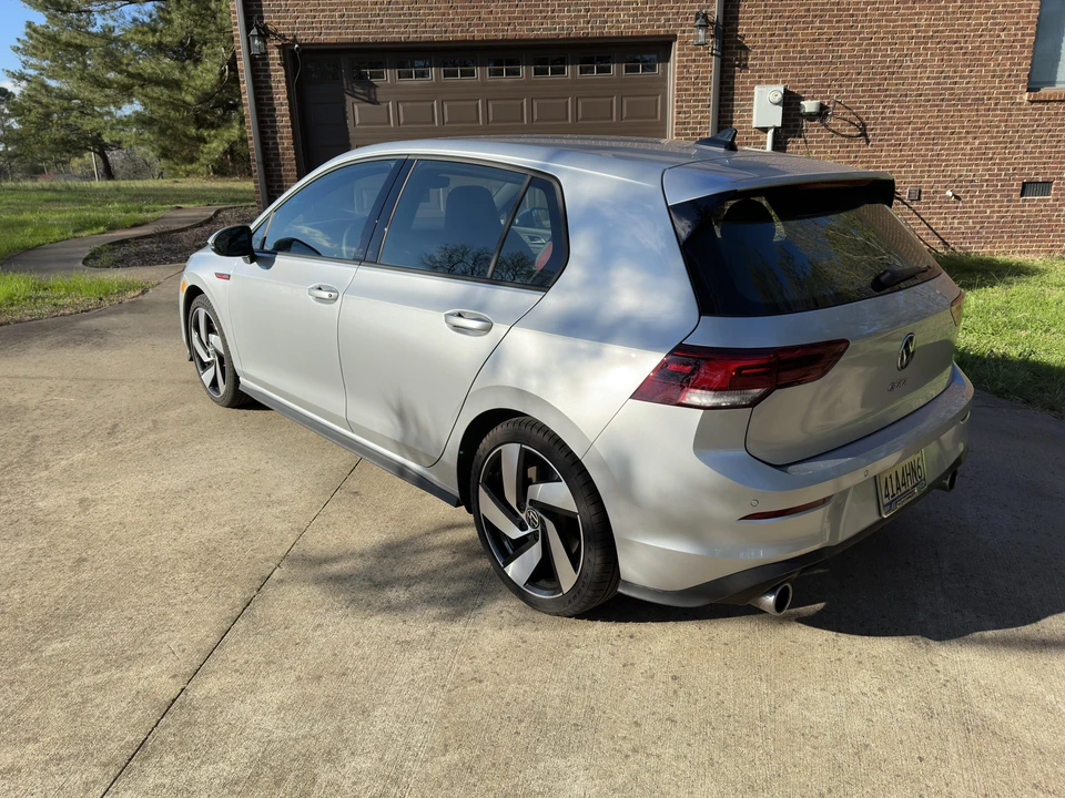 2023 Volkswagen GTI Mk8 - Image 11 of 31