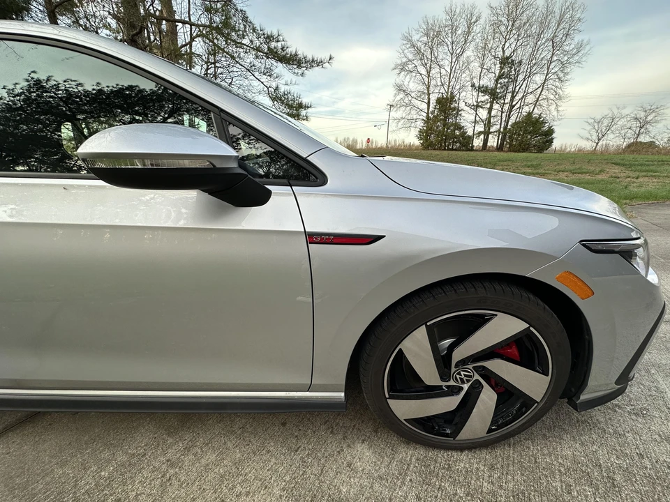 2023 Volkswagen GTI Mk8 - Image 31 of 31