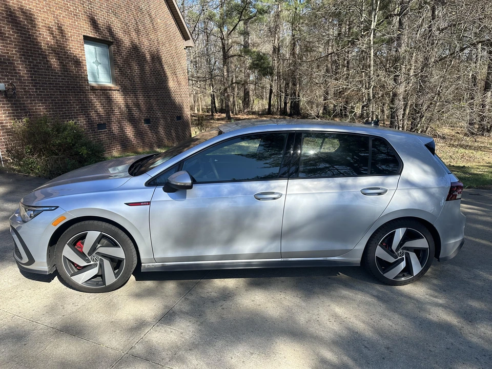 2023 Volkswagen GTI Mk8 - Image 8 of 31