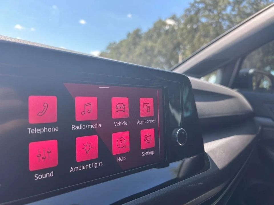 2023 Volkswagen Golf Mk8 - Image 11 of 12