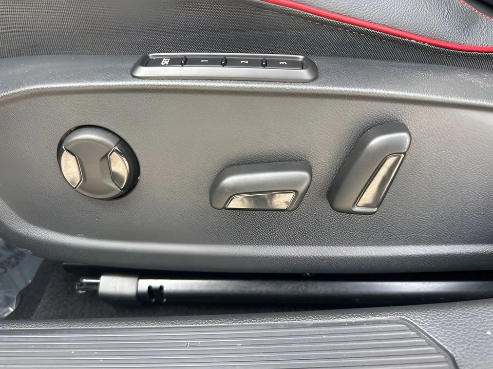 2023 Volkswagen Golf Mk8 - Image 10 of 12
