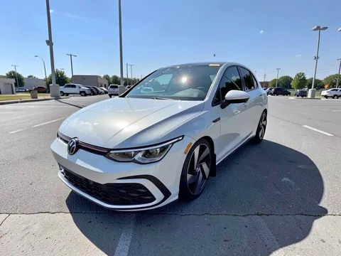 2023 Volkswagen Golf GTI 2.0T SE