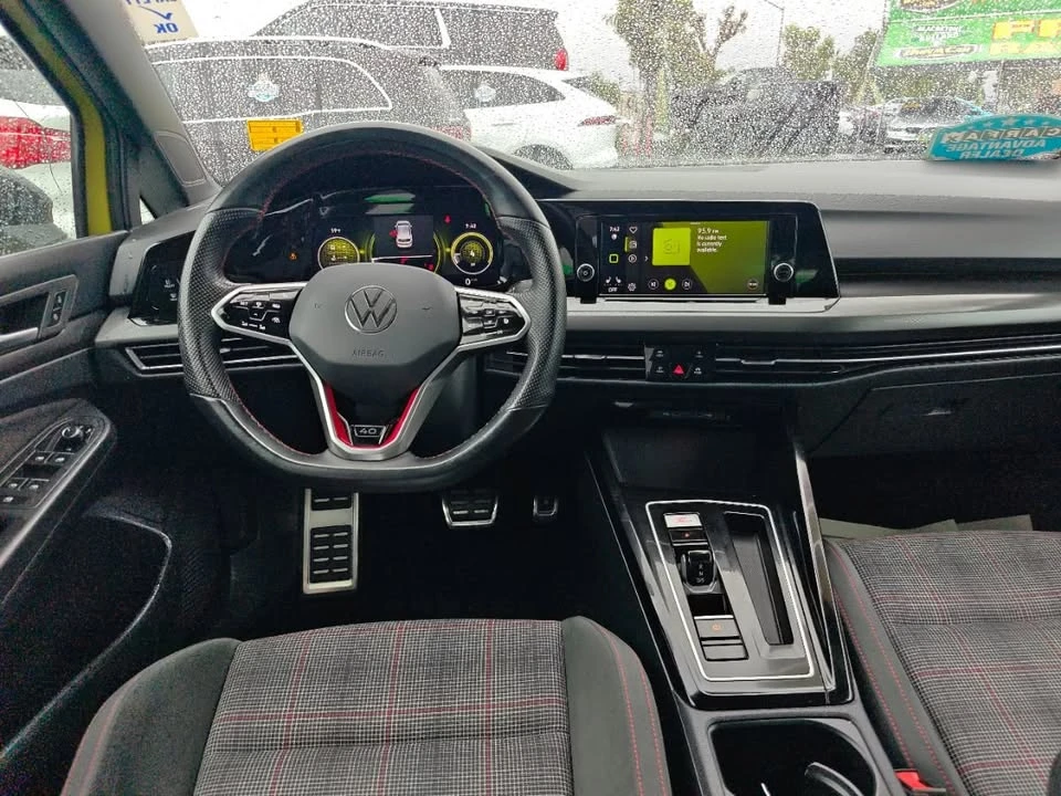2023 Volkswagen GTI Mk8 - Image 11 of 20