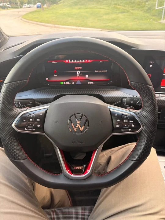 2023 Volkswagen GTI Mk8 - Image 12 of 17