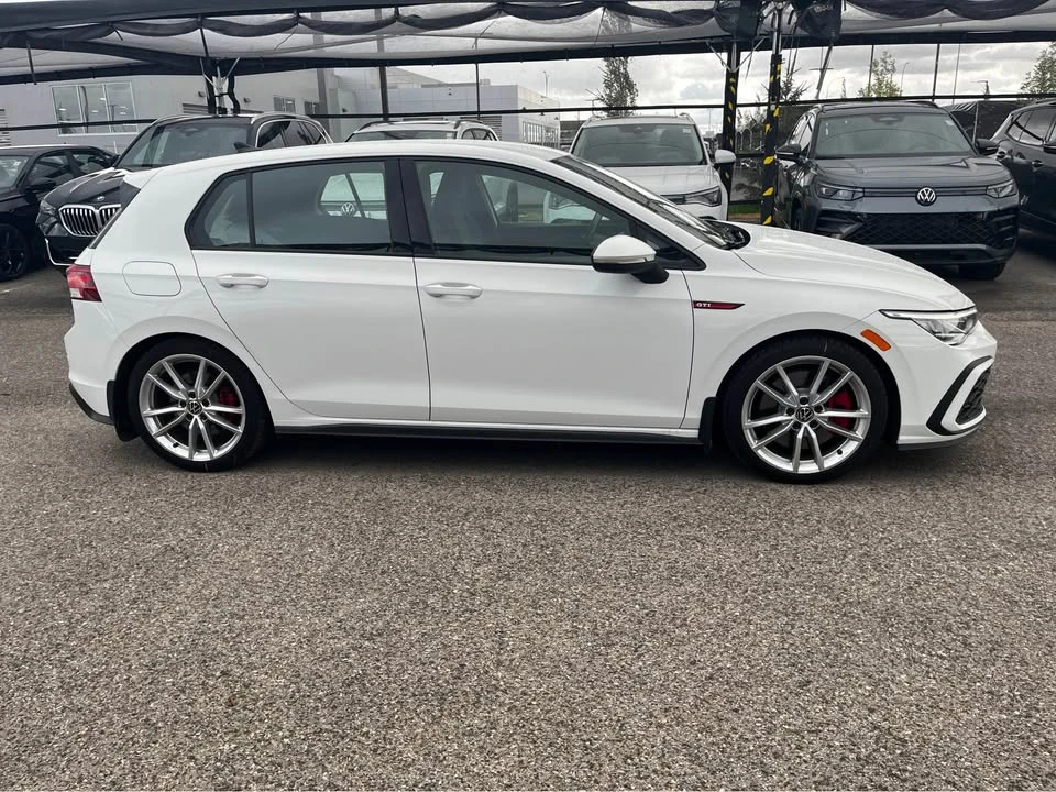 2023 Volkswagen GTI Mk8 - Image 4 of 8
