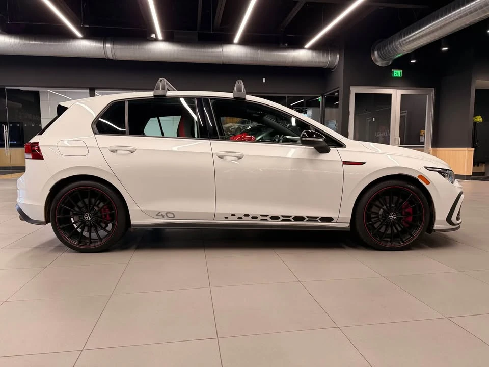 2023 Volkswagen GTI Mk8 - Image 5 of 19