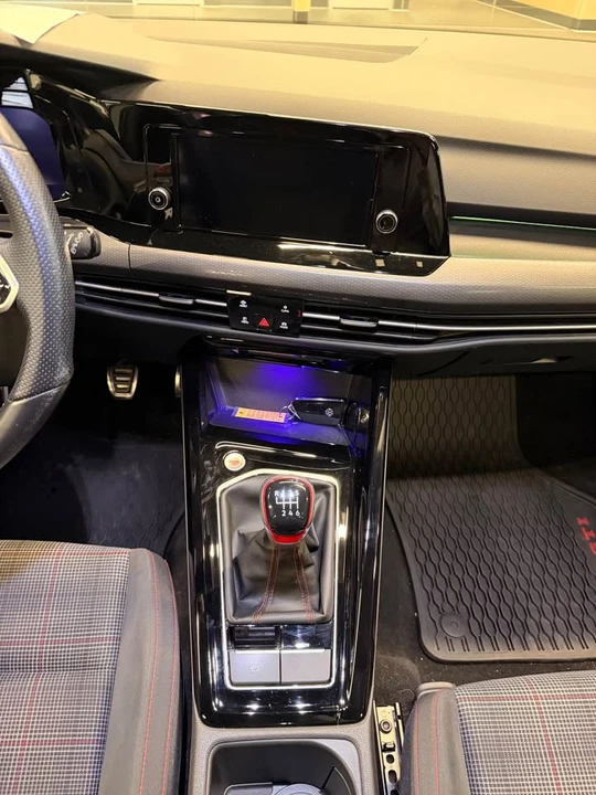 2023 Volkswagen GTI Mk8 - Image 15 of 19