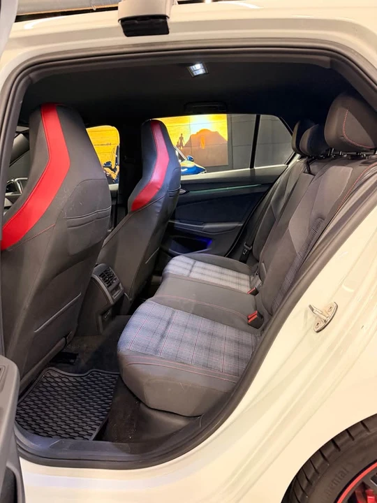 2023 Volkswagen GTI Mk8 - Image 13 of 19