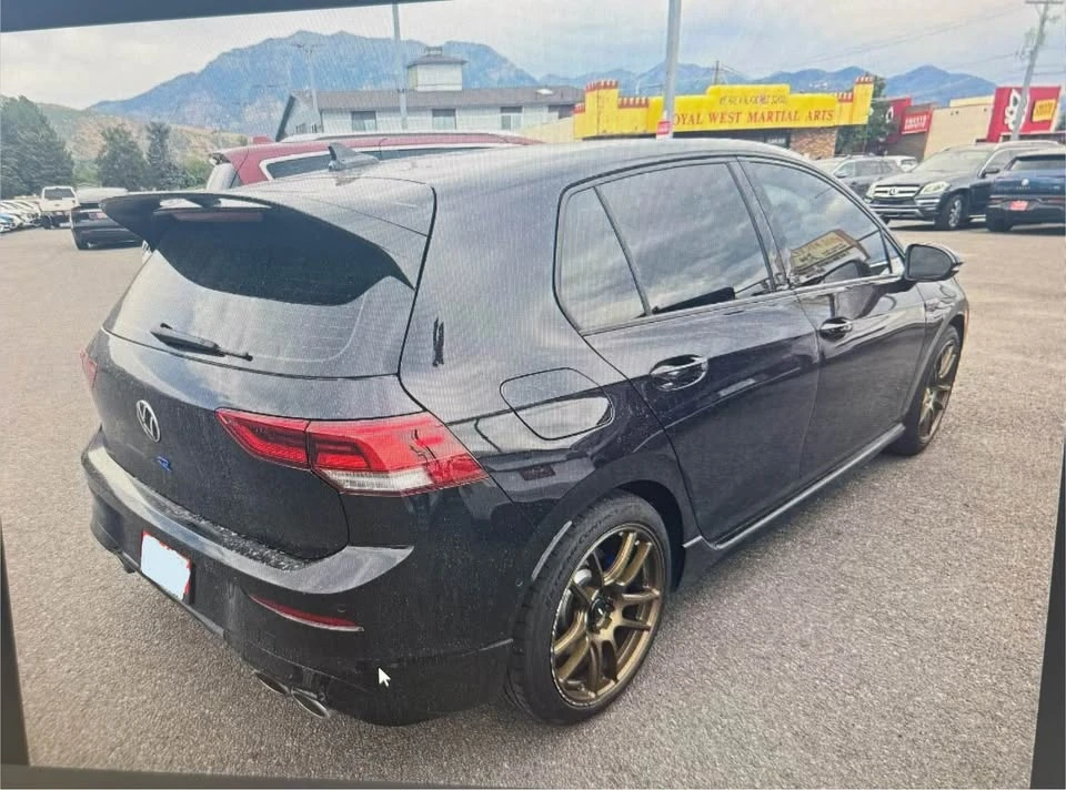 2023 Volkswagen Golf R Mk8 - Image 2 of 5