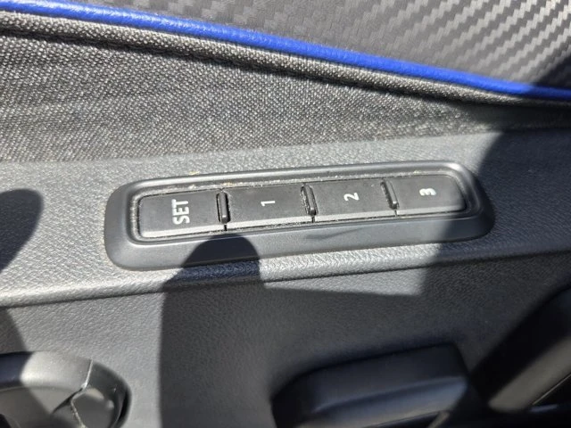 2023 Volkswagen Golf R Mk8 - Image 3 of 5