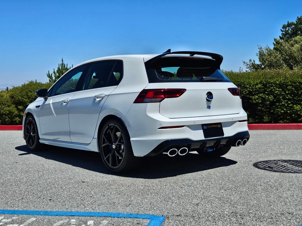 2023 Volkswagen Golf R Mk8 - Image 25 of 31