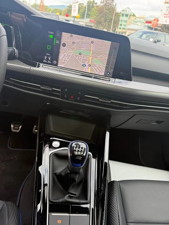 2023 Volkswagen Golf R Mk8 - Image 17 of 19