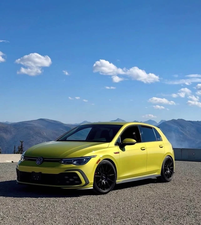 2023 Volkswagen GTI Mk8 - Image 2 of 6
