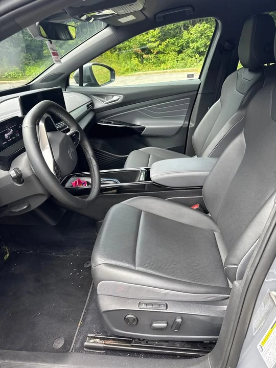 2023 Volkswagen ID.4 - Image 3 of 5