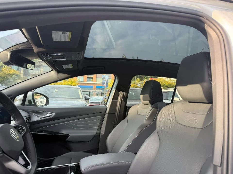 2023 Volkswagen ID.4 - Image 11 of 13