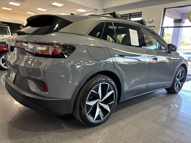 2023 Volkswagen ID.4 - Image 4 of 12