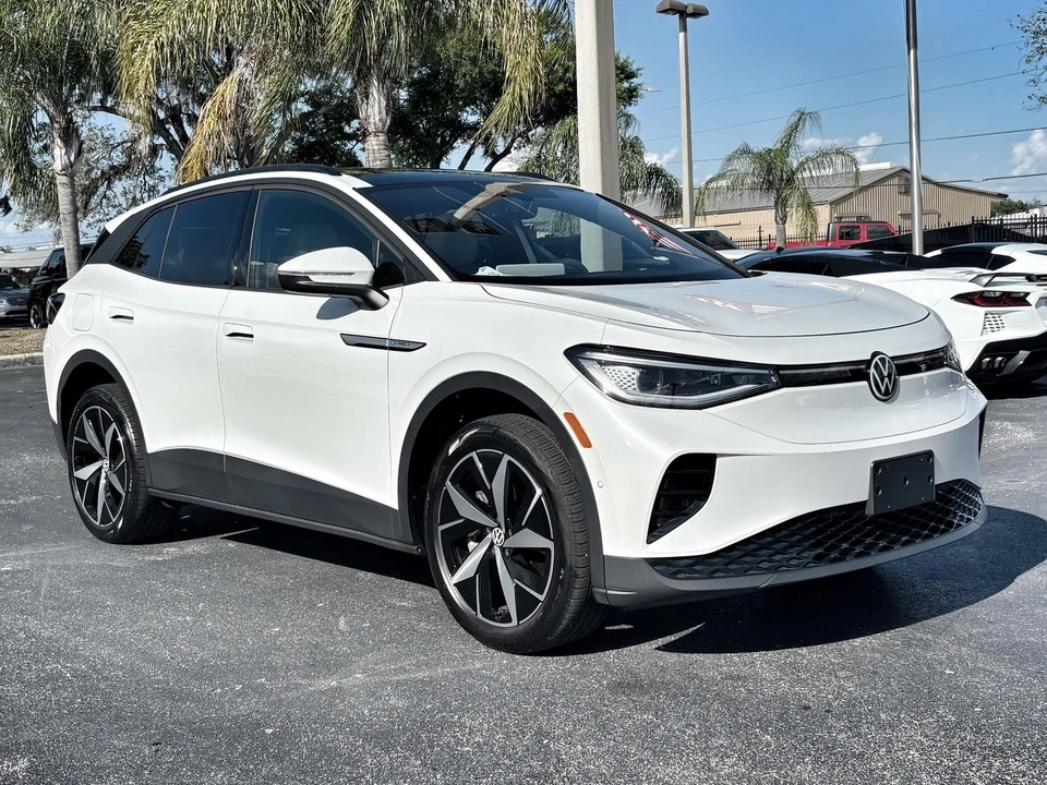 2023 Volkswagen ID.4 - Image 11 of 12
