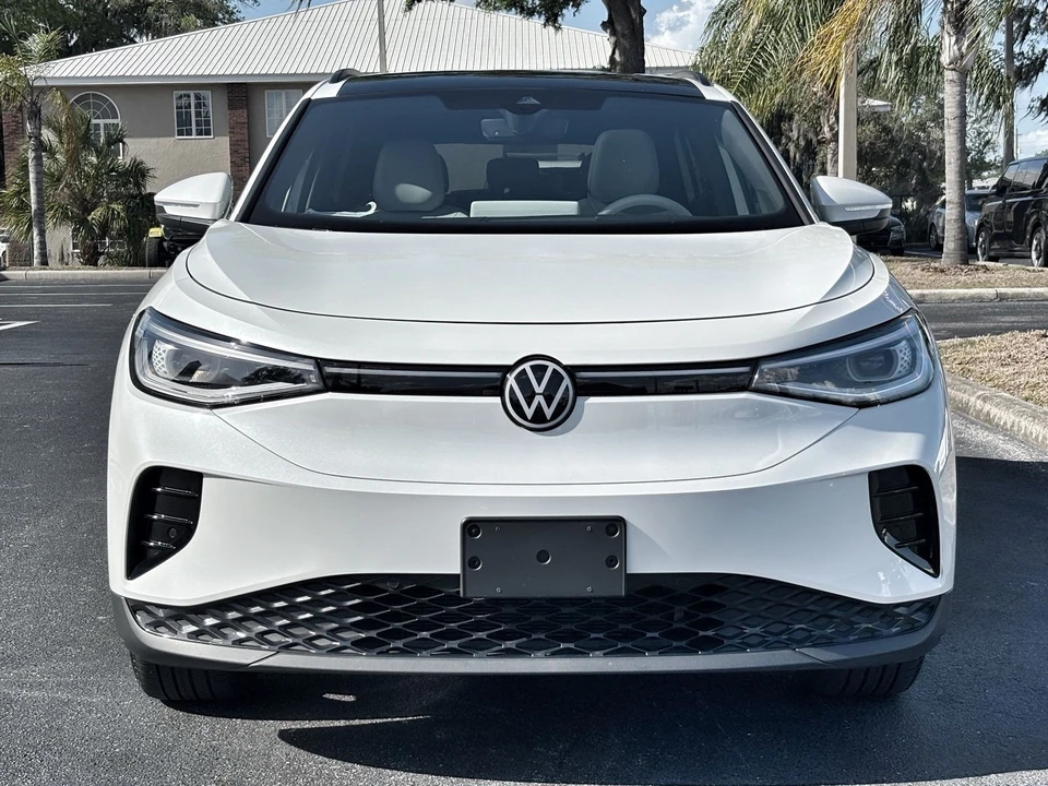 2023 Volkswagen ID.4 - Image 10 of 12