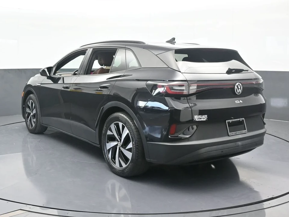 2023 Volkswagen ID.4 - Image 4 of 12