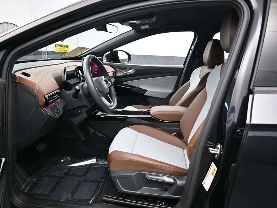 2023 Volkswagen ID.4 - Image 11 of 12