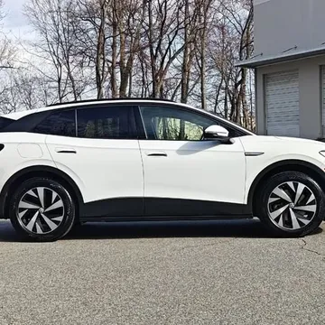 2023 Volkswagen ID.4 Pro