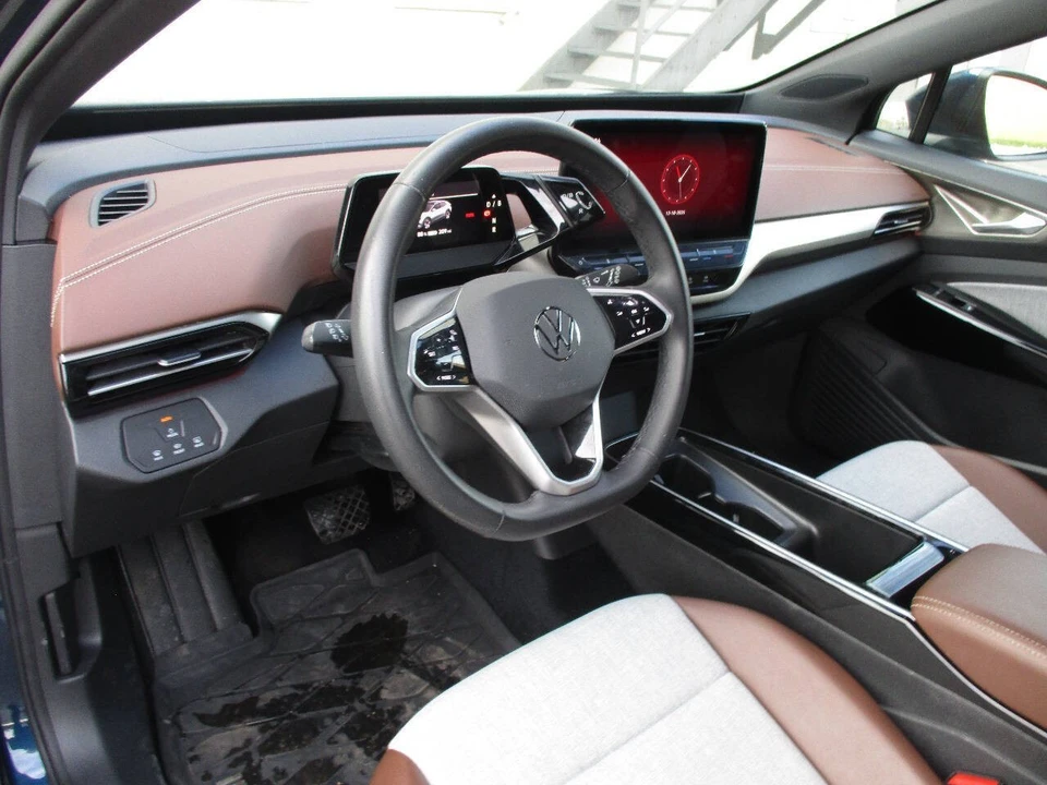 2023 Volkswagen ID.4 - Image 15 of 19
