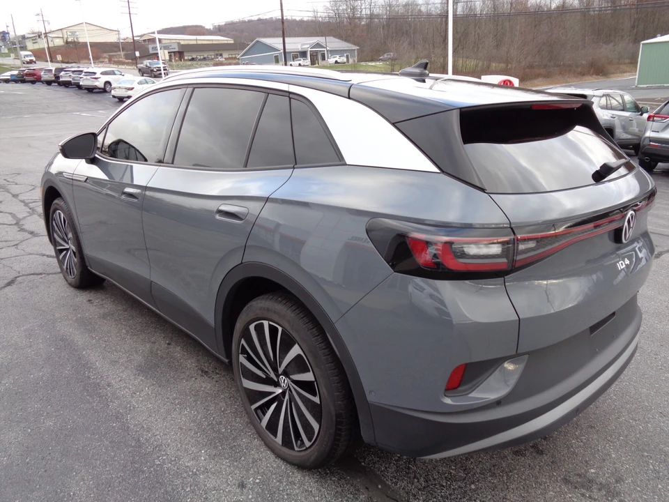 2023 Volkswagen ID.4 - Image 7 of 21