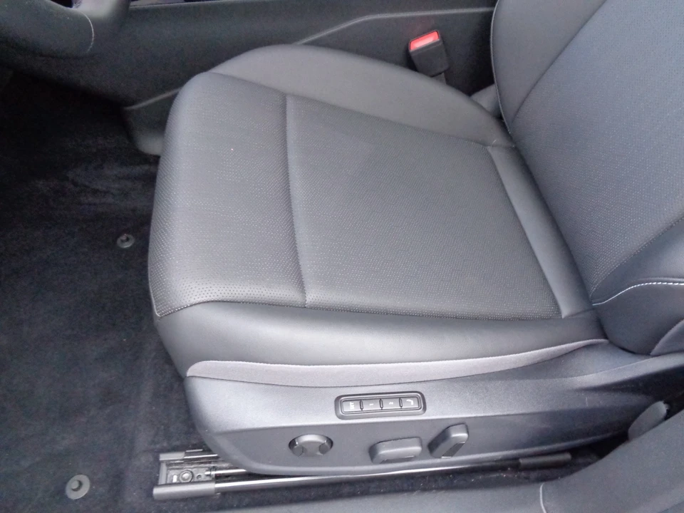 2023 Volkswagen ID.4 - Image 15 of 21