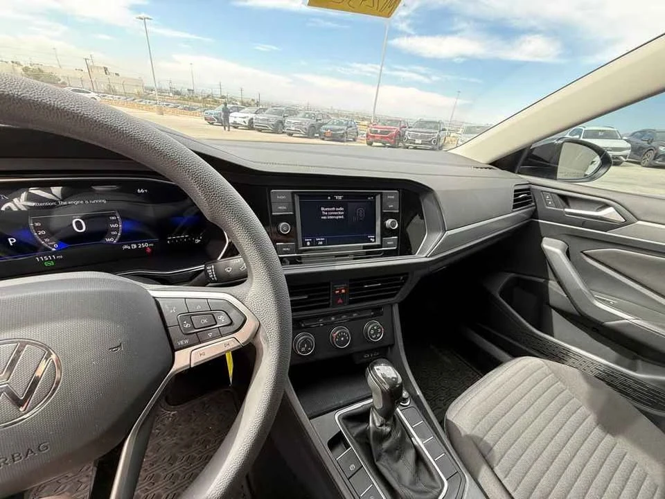 2023 Volkswagen A7 Jetta - Image 10 of 17