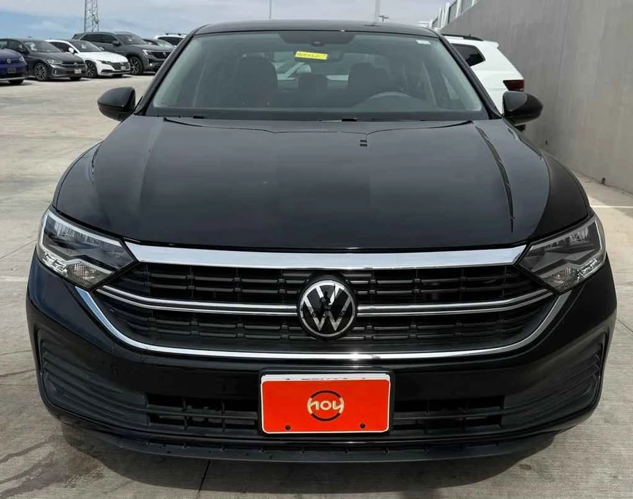 2023 Volkswagen A7 Jetta - Image 2 of 17