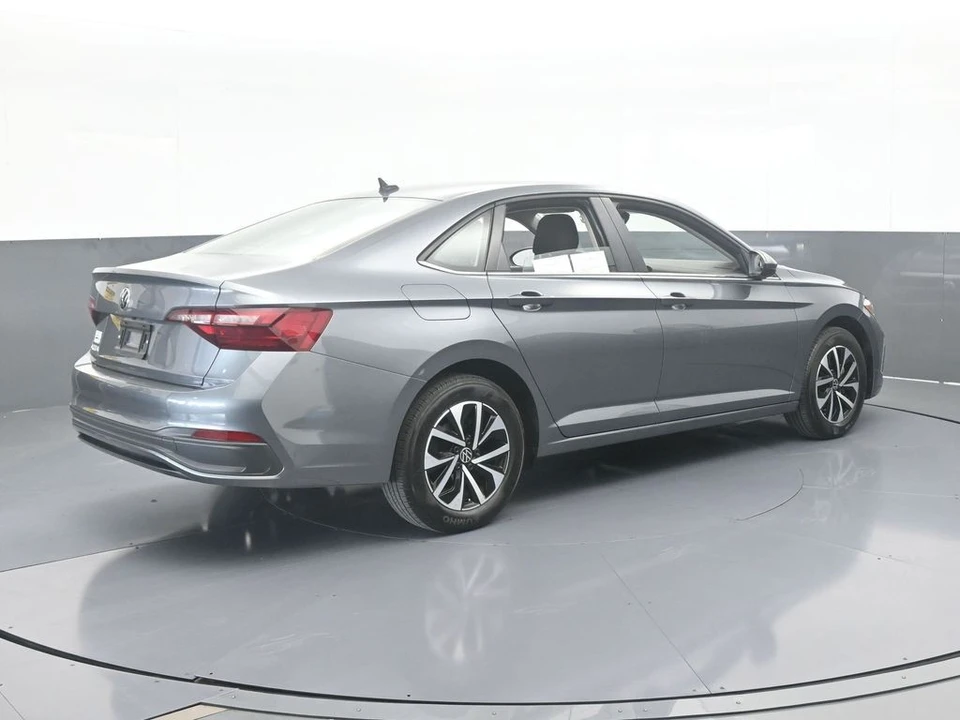 2023 Volkswagen A7 Jetta - Image 6 of 12