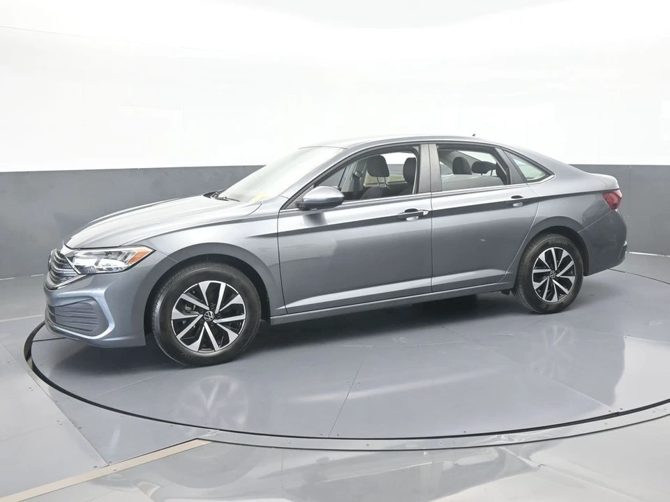 2023 Volkswagen A7 Jetta - Image 2 of 12
