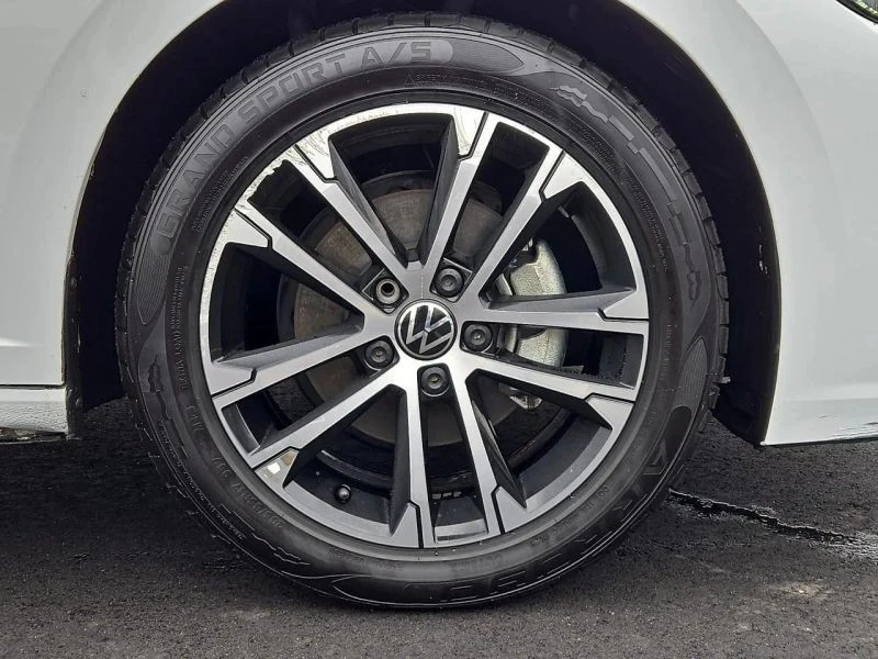 2023 Volkswagen A7 Jetta - Image 8 of 12