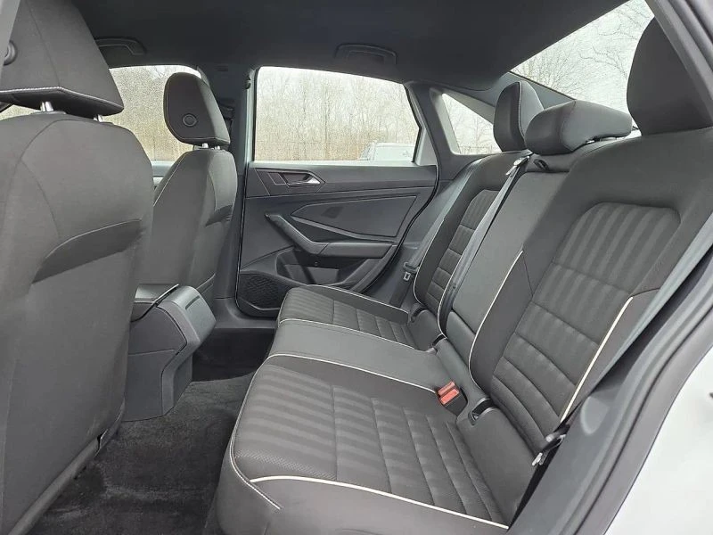 2023 Volkswagen A7 Jetta - Image 10 of 12