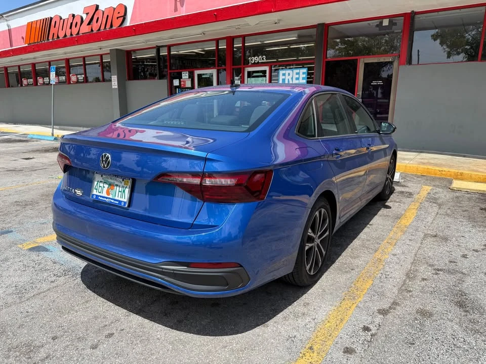 2023 Volkswagen A7 Jetta - Image 4 of 9
