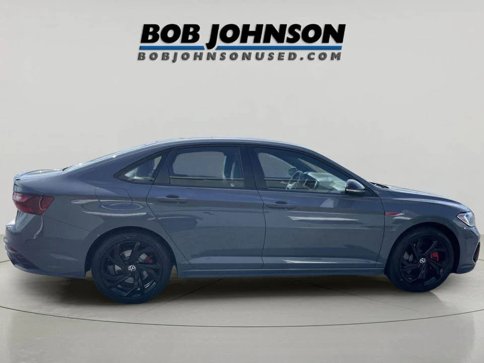 2023 Volkswagen A7 Jetta - Image 2 of 17