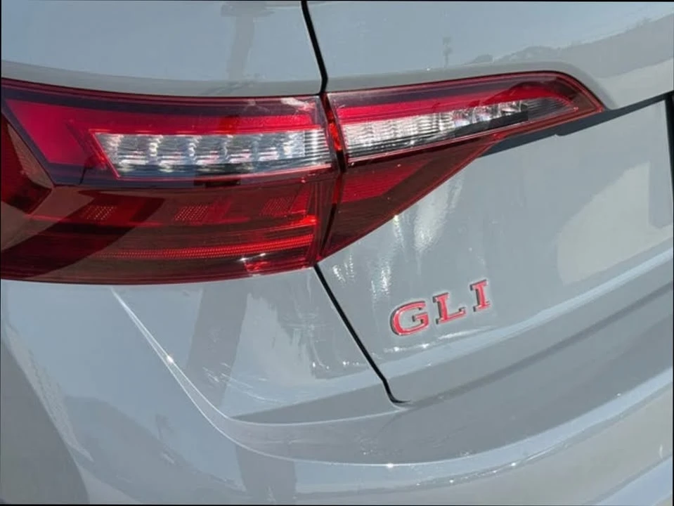 2023 Volkswagen A7 Jetta - Image 8 of 19
