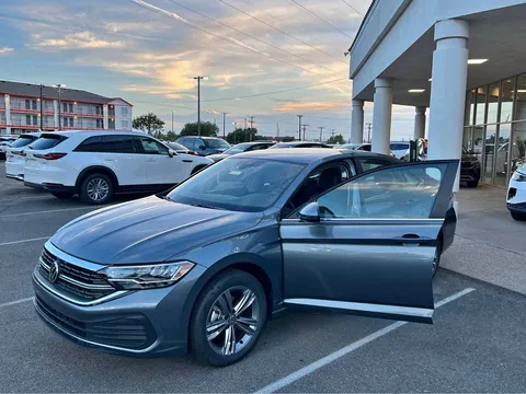 2023 Volkswagen Jetta SE
