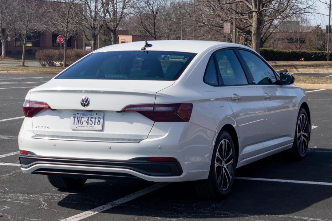 2023 Volkswagen A7 Jetta - Image 17 of 31