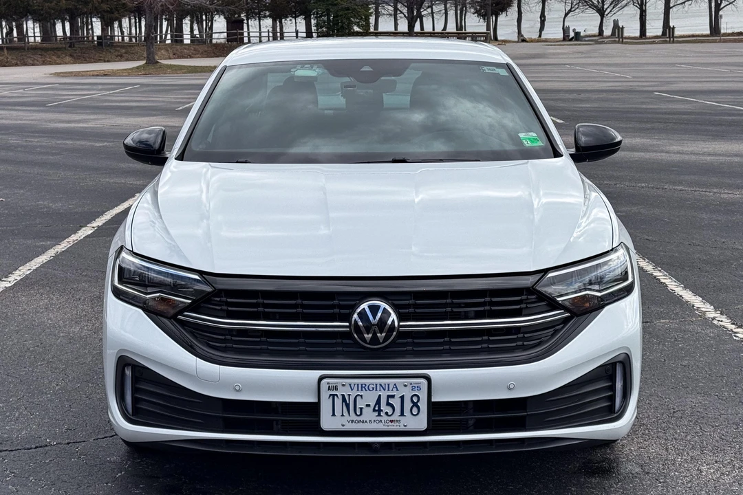 2023 Volkswagen A7 Jetta - Image 2 of 31